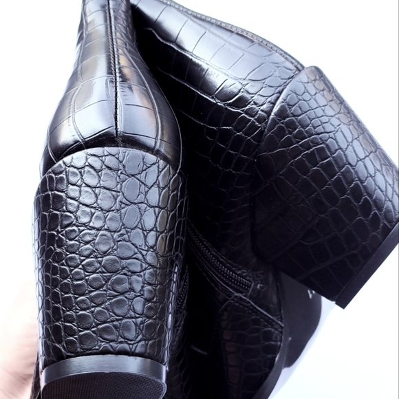 NEW! SUPER MODE vegan leather western ankle boot 41. - Picture 6 of 12